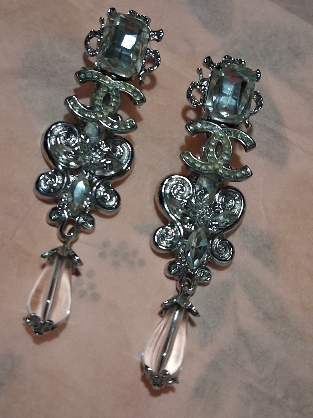 Designer-Inspired Silver Crystal Drop Earrings in Clear New.